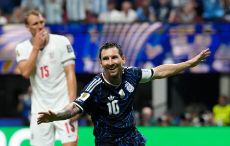 APTOPIX Argentina England WCup Soccer